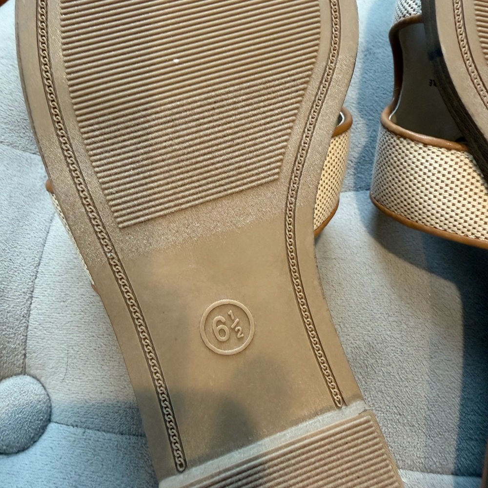 Neutral Beige Slide Sandals - a New Day Target 6.5 - Picture 4 of 8